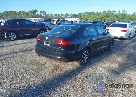 2016 Volkswagen Jetta 1.4T Se z USA, uszkodzony, nr VIN 3VWD67AJ3GM382352